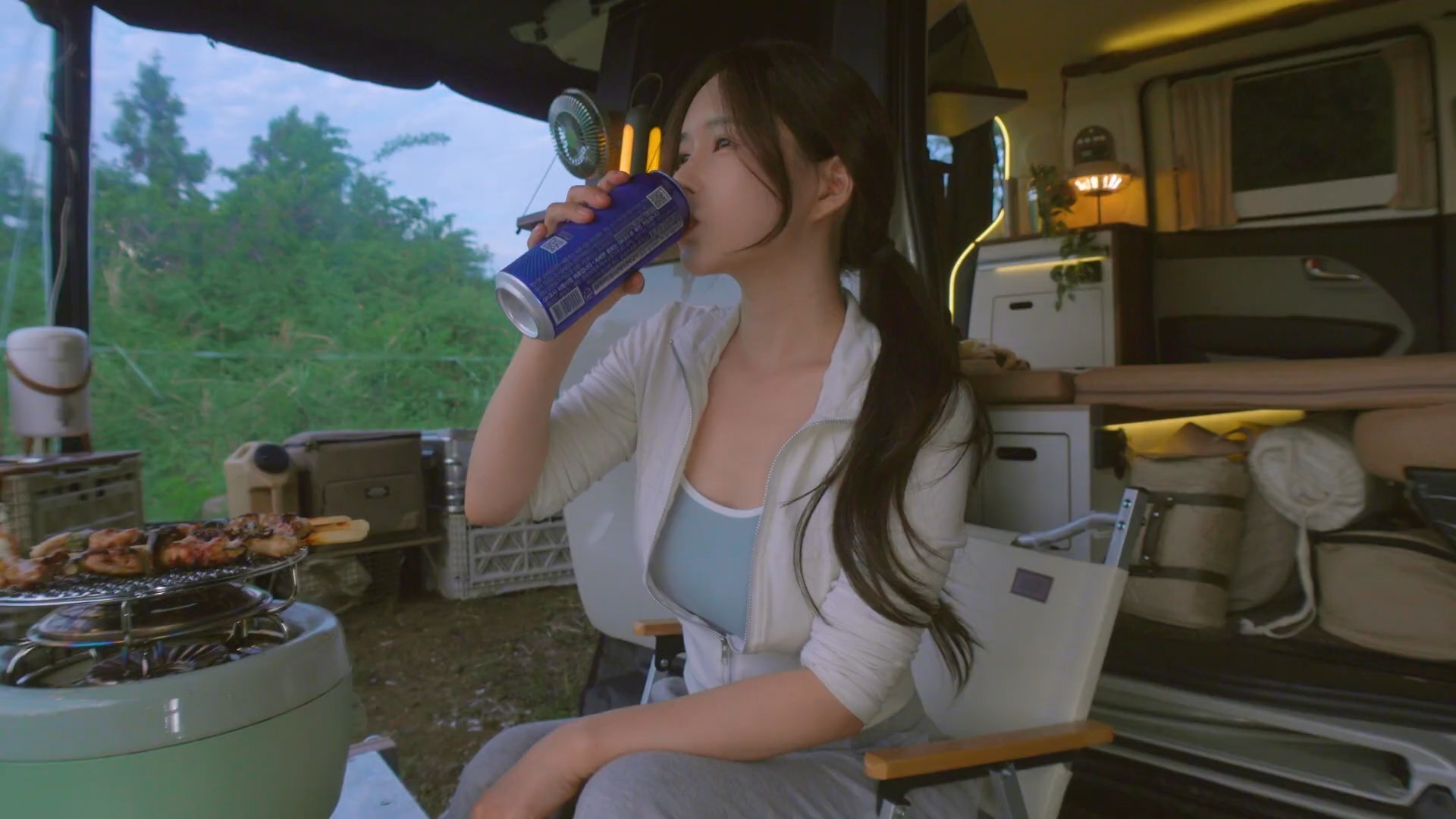 拱北海关查获濒危鲨鱼翅1.55千克